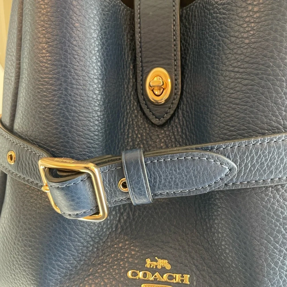 Coach Navy Blue Leather Hobo Shoulder Bag with Gold Hardware